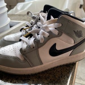 Jordan 1 kids size 2Y